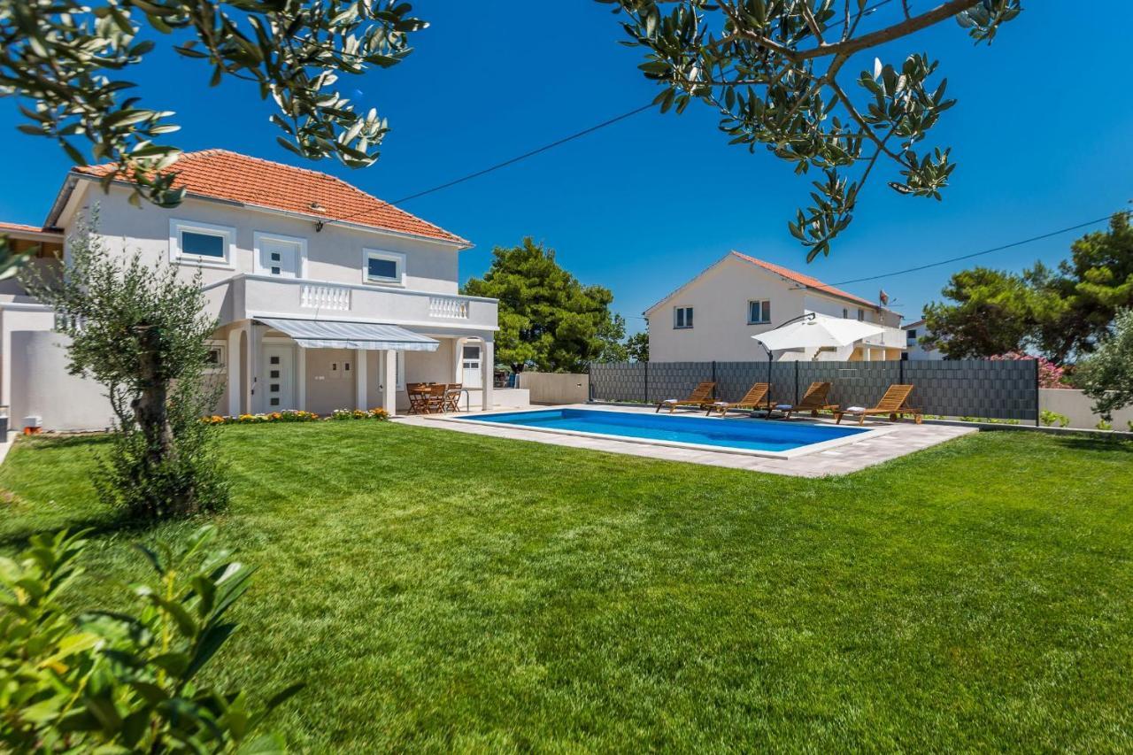 Kristina Holiday Home With Private Swimmingpool Visocane Екстер'єр фото